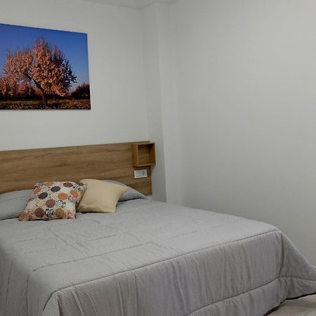 Gegant De Pedra Apartaments Adzaneta ภายนอก รูปภาพ