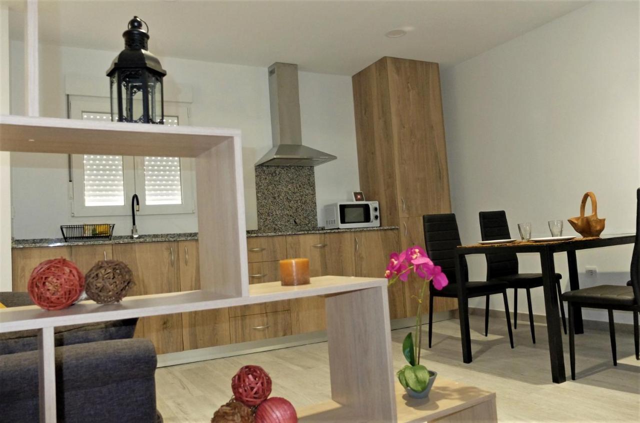 Gegant De Pedra Apartaments Adzaneta ภายนอก รูปภาพ