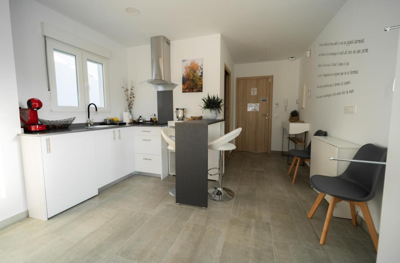 Gegant De Pedra Apartaments Adzaneta ภายนอก รูปภาพ