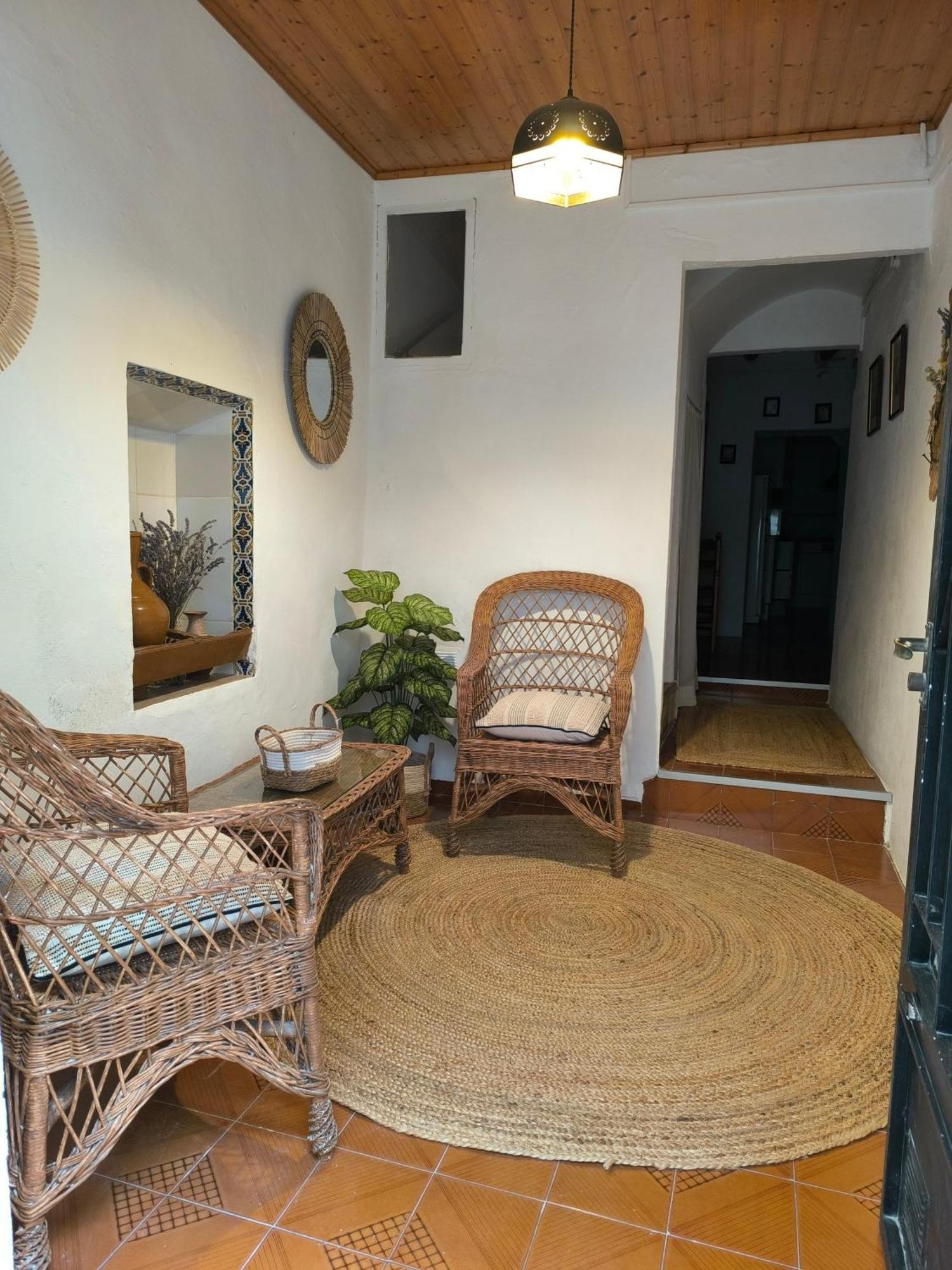 Gegant De Pedra Apartaments Adzaneta ภายนอก รูปภาพ