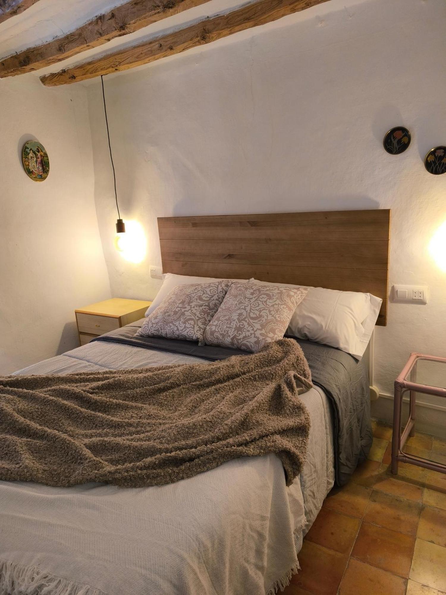 Gegant De Pedra Apartaments Adzaneta ภายนอก รูปภาพ