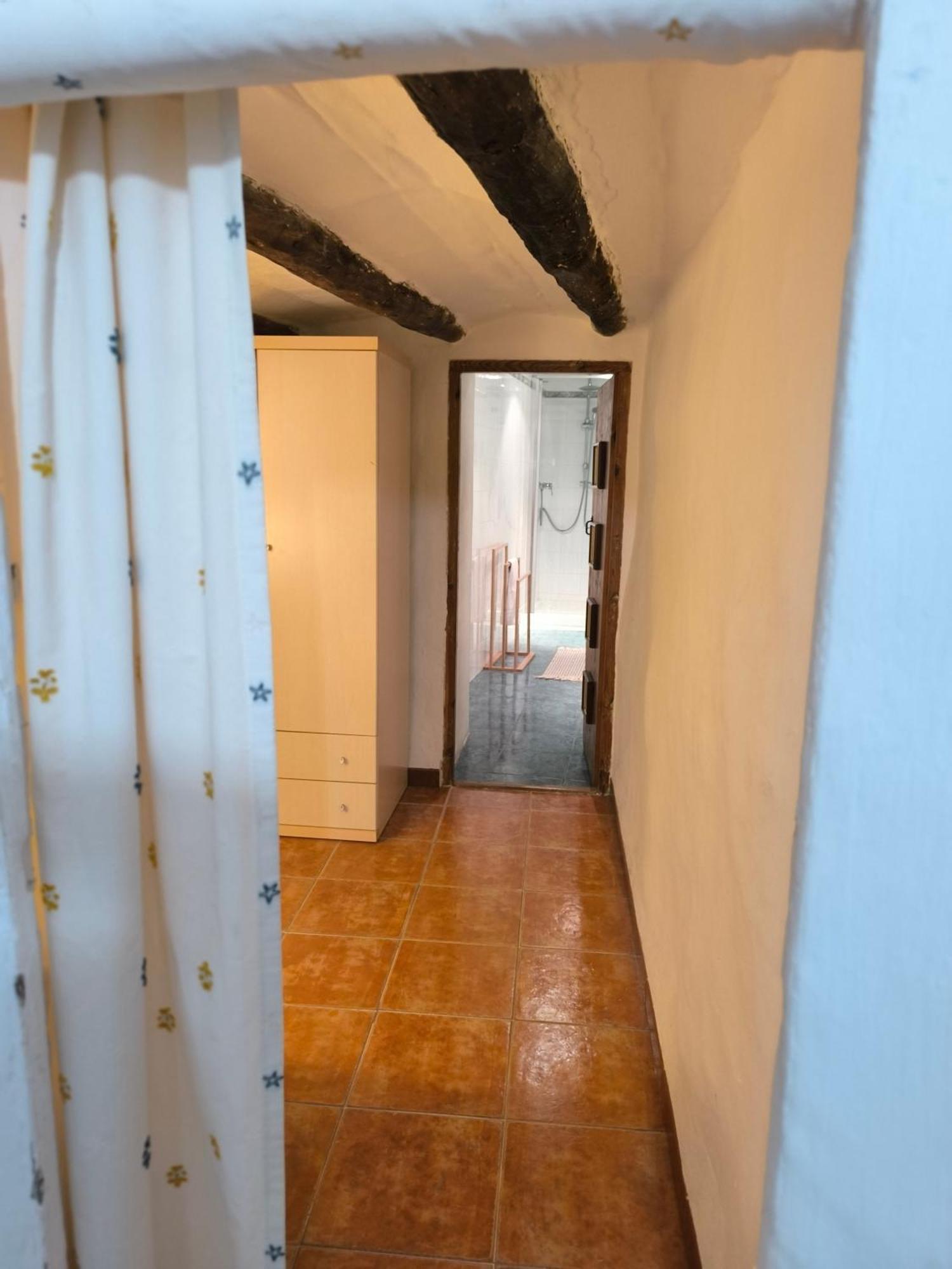 Gegant De Pedra Apartaments Adzaneta ภายนอก รูปภาพ